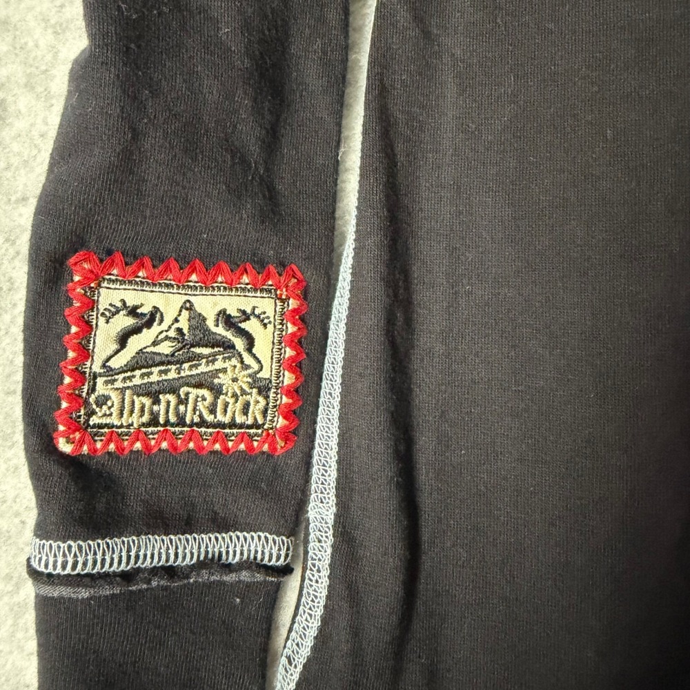 ALP N ROCK Alpine Ski Base Layer Top Black Snowflake Patch Chaletcore Size 4 - Picture 6 of 12